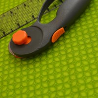 Derby Mom 360: Airplane Tray Car Travel Mat