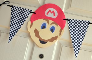 Derby Mom 360: Mario Kart Checkered Flags